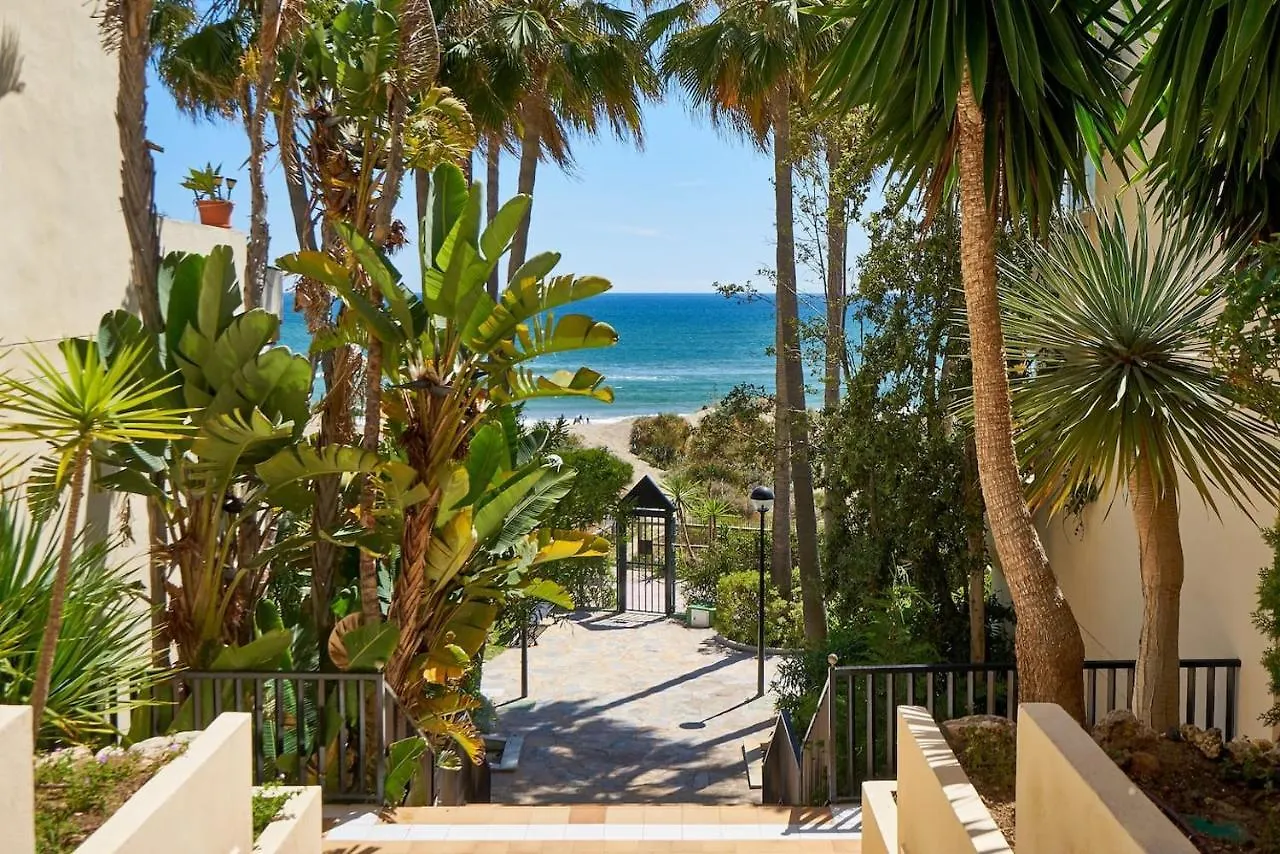 Apartment Oleholidays 303 Romana Playa Frente Al Mar Marbella